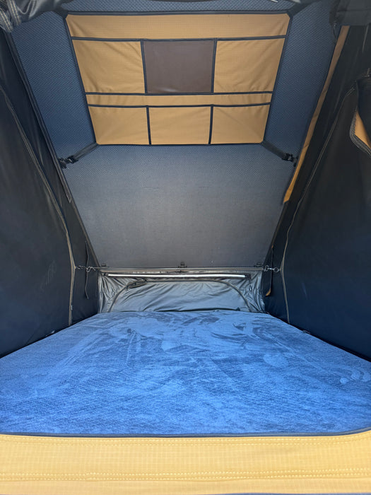 THE HIGH COUNTRY PRO TOURER ROOFTOP TENT