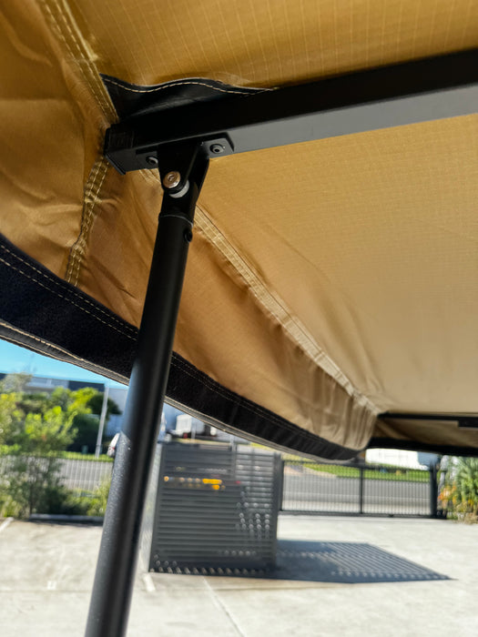Beach2Bush XL 270' Awning with Zippered RTT Entry
