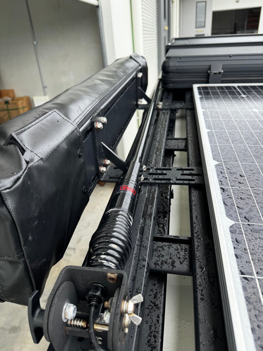 Beach2Bush Deluxe Shower Awning Tent - With Roof and Floor