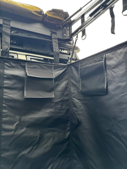 Beach2Bush Deluxe Shower Awning Tent - With Roof and Floor