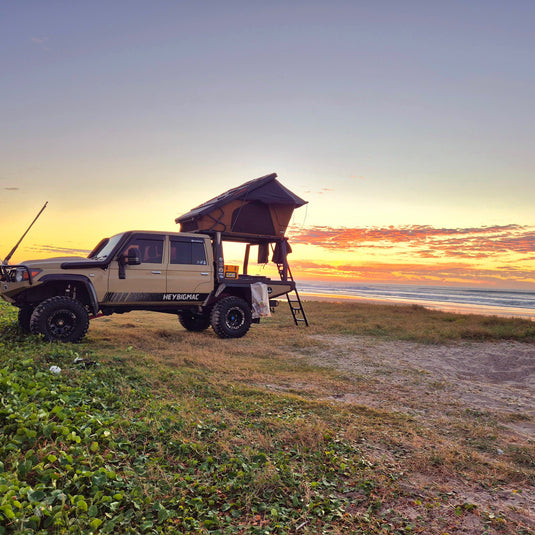 DESERT STORM PRO TOURER - RTT - ROOF TOP TENT WITH ZIP ON ANNEX